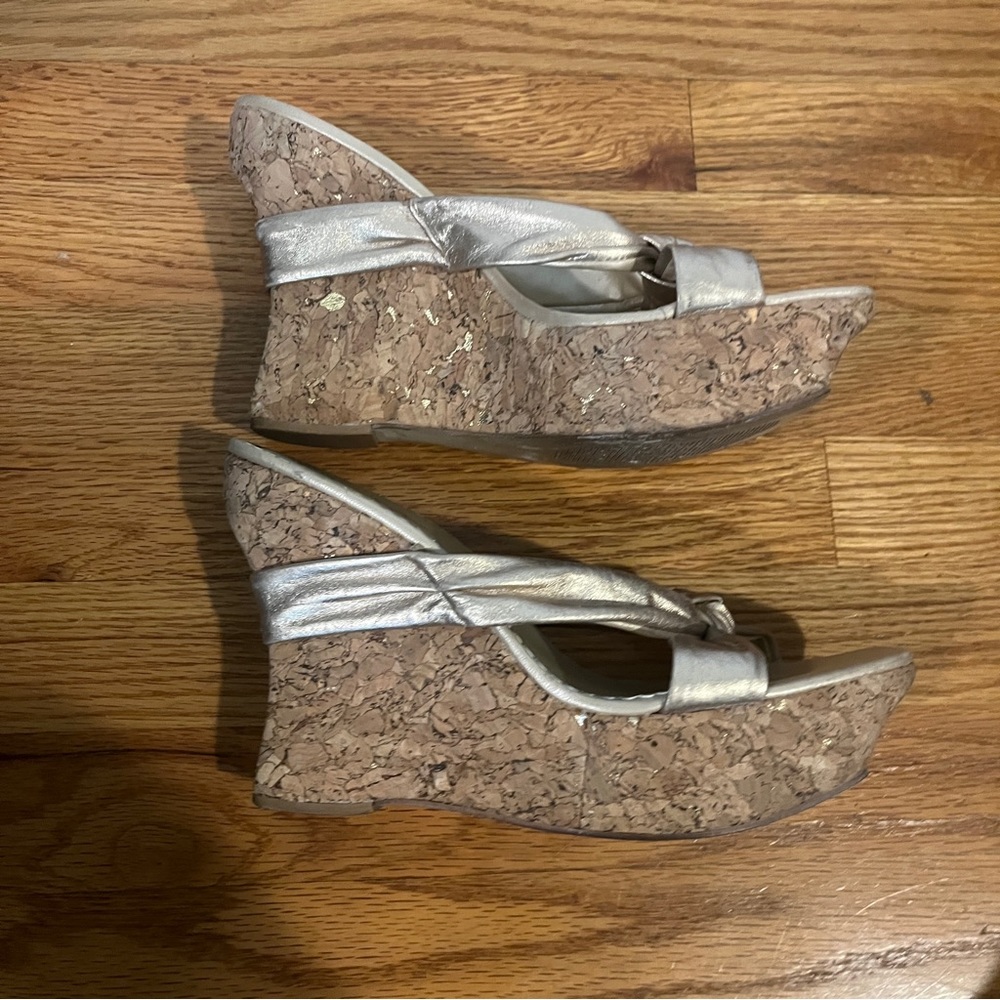Jessica Simpson cork, wedge sandals - Picture 2 of 9